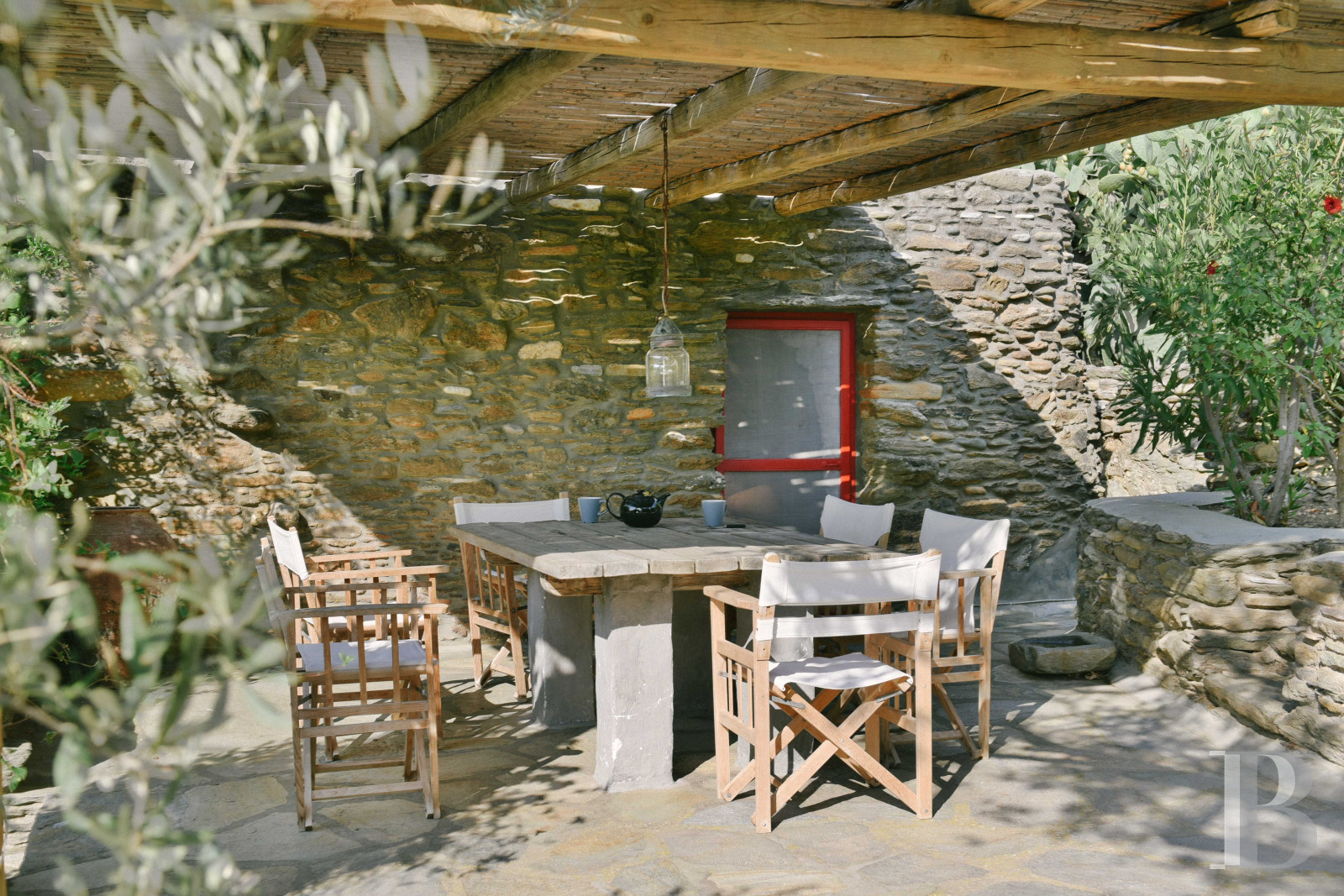 Three former sheepfolds united by a beautiful spirit by the sea in Tinos, the Cyclades - photo  n°26